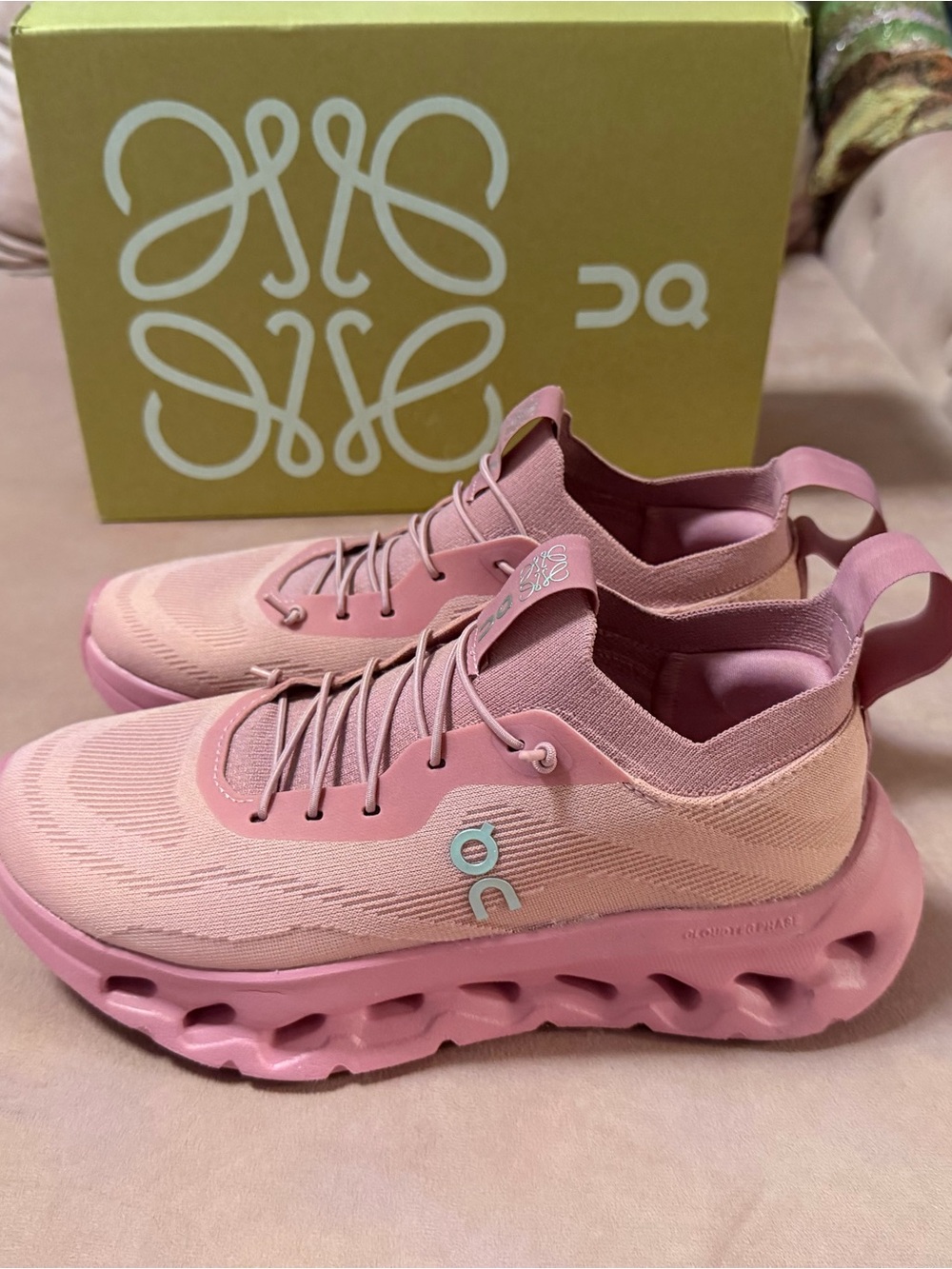On Cloud/LOEWE Collab Running Women's Pink Athletic Sneakers Ltd Edition